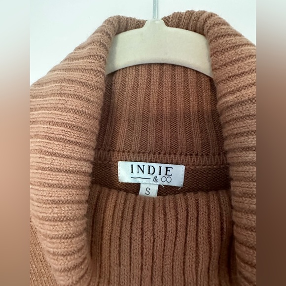 Indie & Co Sweater Dress - Picture 3 of 3